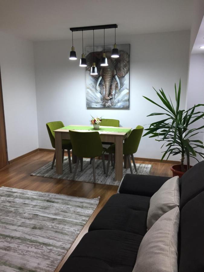 Roby Apartament Бухарест Экстерьер фото