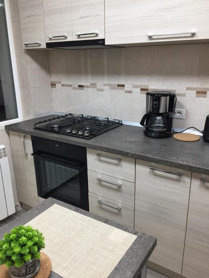 Roby Apartament Бухарест Экстерьер фото